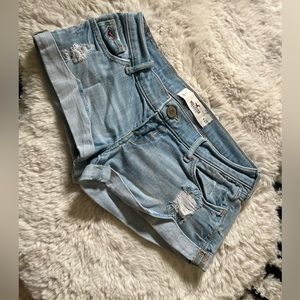 Hollister Lo Rise Jean Shorts